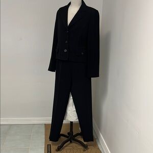 Harve Benard Lined Woman’s Pantsuit with Pockets